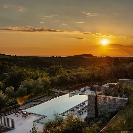 San Canzian & Residences - Small Luxury Of The World Hotel 5*