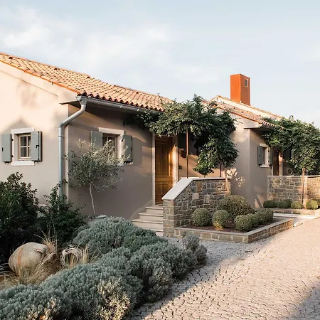 San Canzian & Residences - Small Luxury Of The World Buje